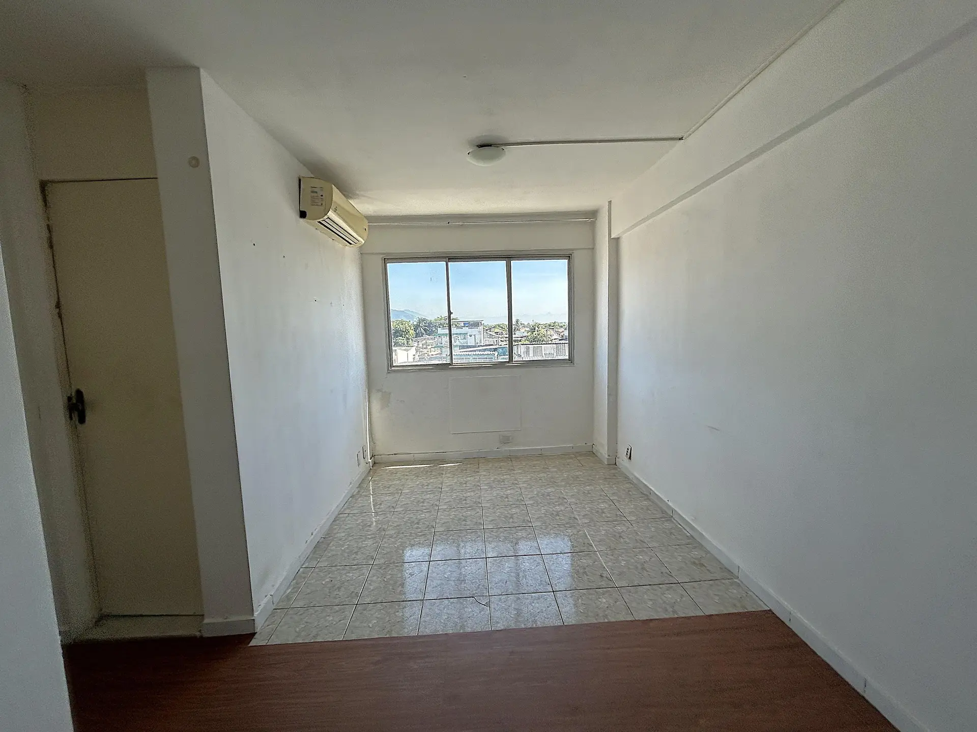 Вид на гори та 2 спальні: квартира 60 м² — photo 11