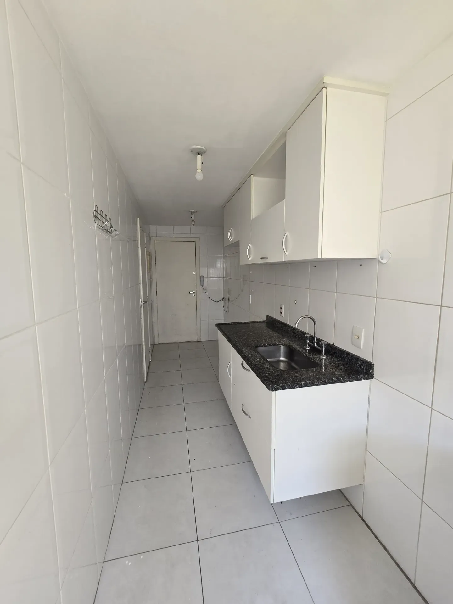 Apartamento de 3 quartos com 2 banheiros e 1 vaga — photo 28