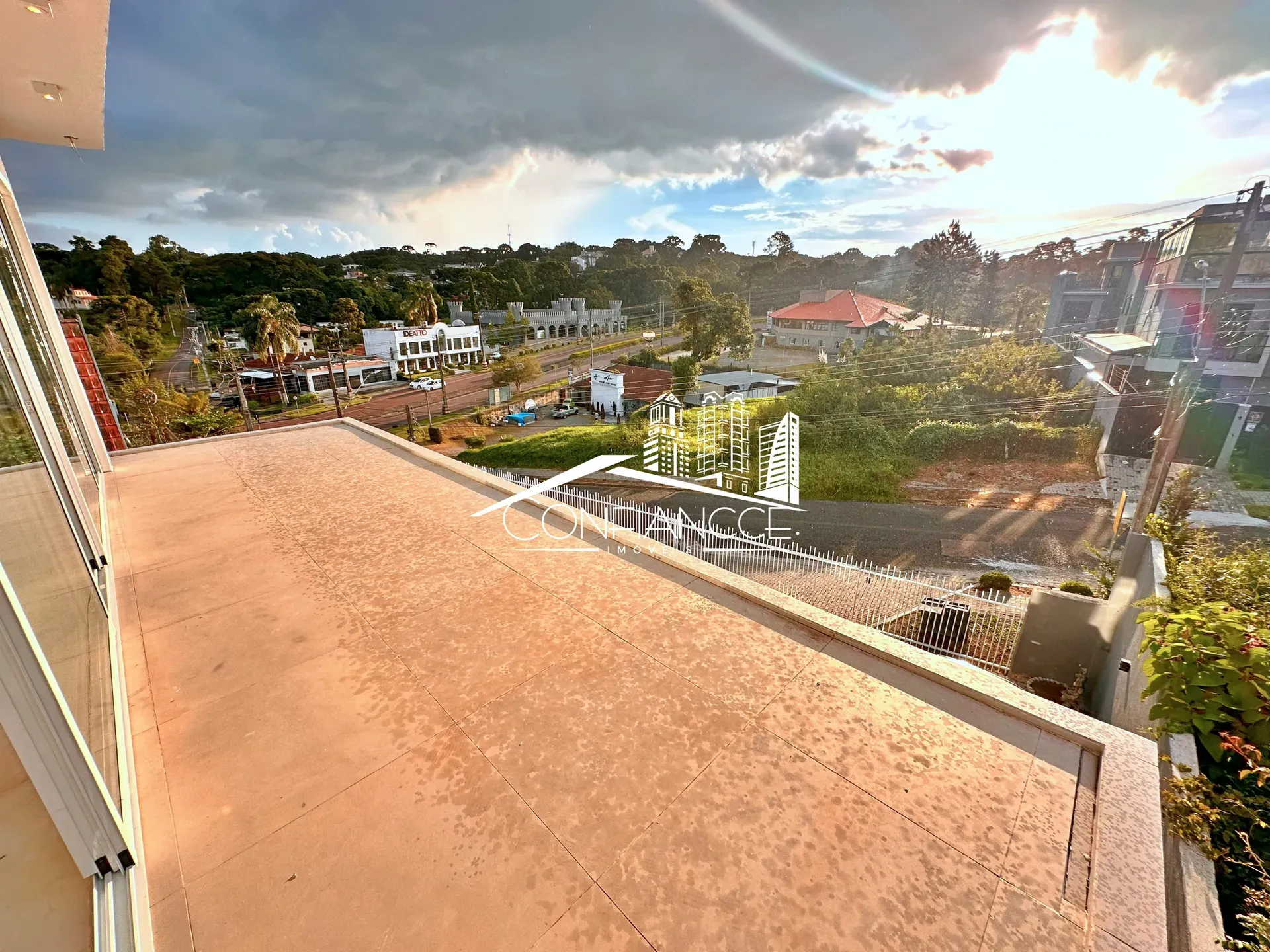 House with 4 bedrooms, 3 bathrooms and 6 parking — photo 28