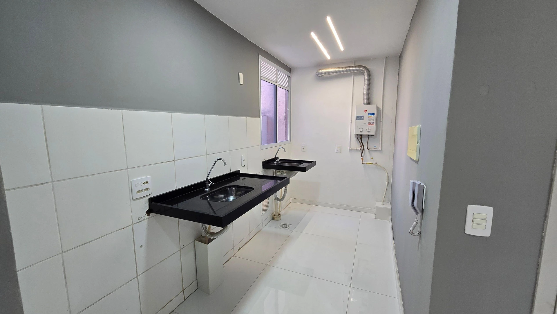 Apartamento de 2 dormitorios con 1 plaza de parking — photo 18