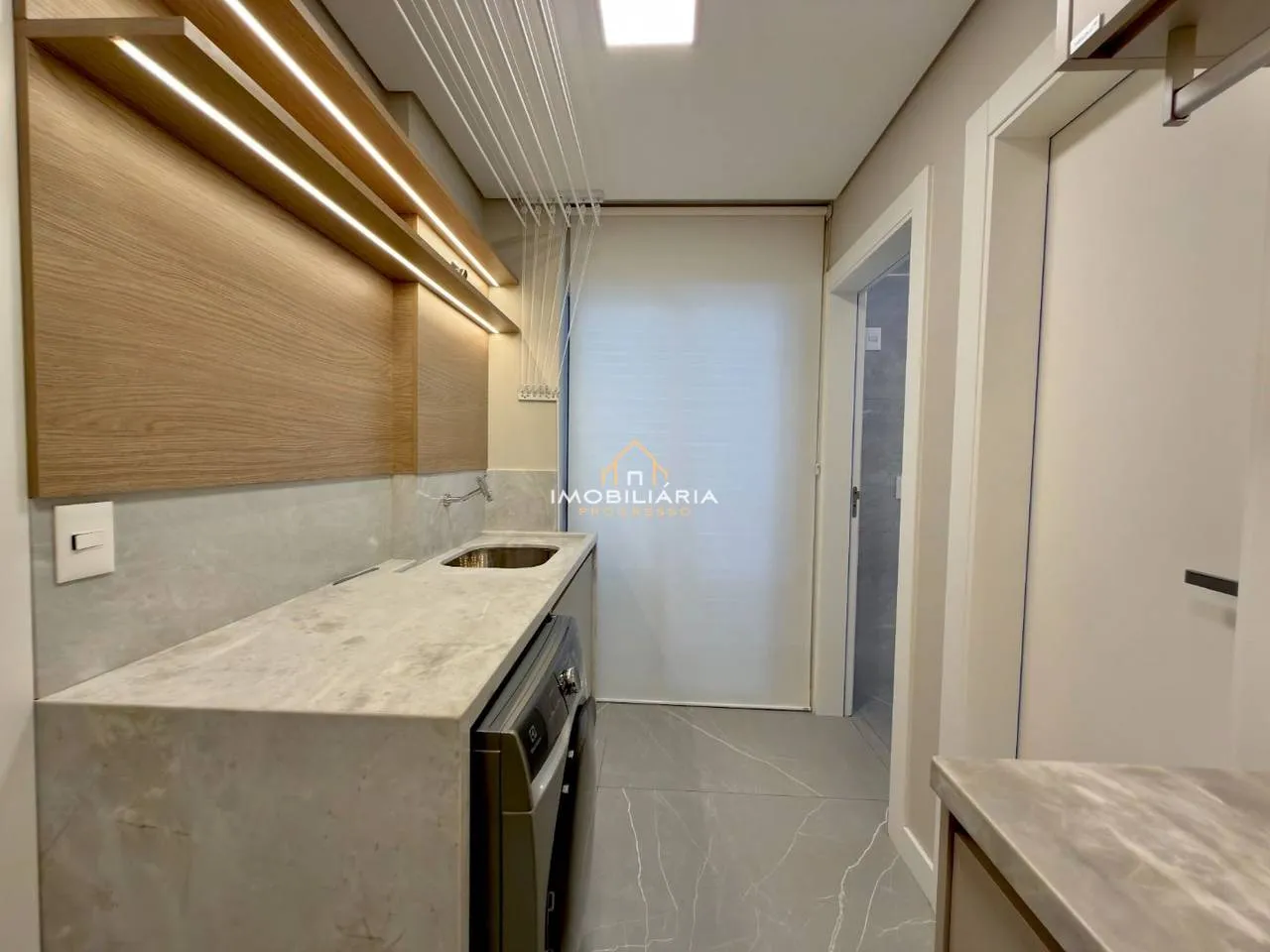 Dishwasher in a 3-bedroom apartment, 153 m² — photo 78