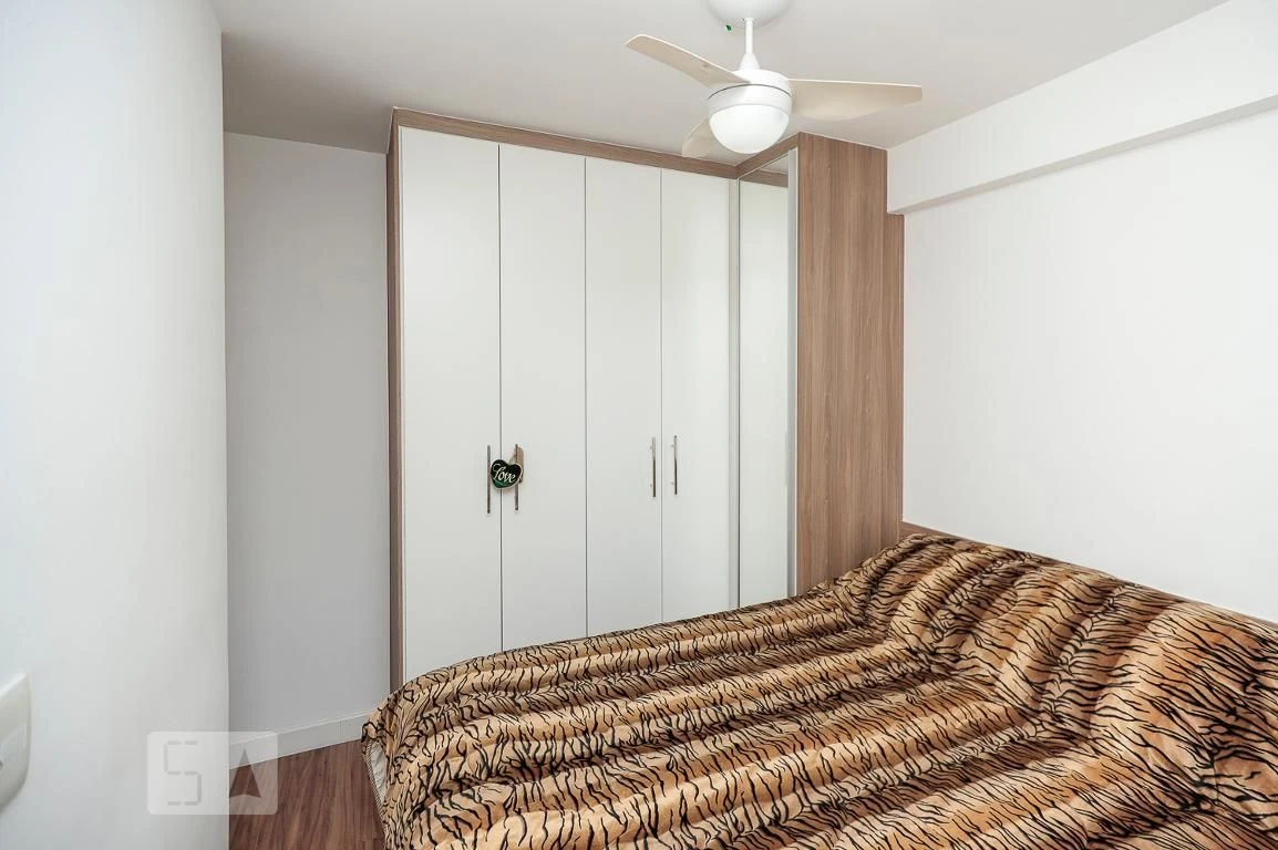 Furnished 2-bedroom apartment with balcony — photo 4