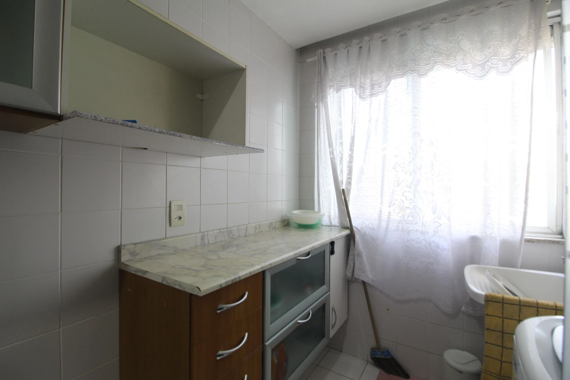 Furnished apartment, 80 m², with a washing machine — photo 36