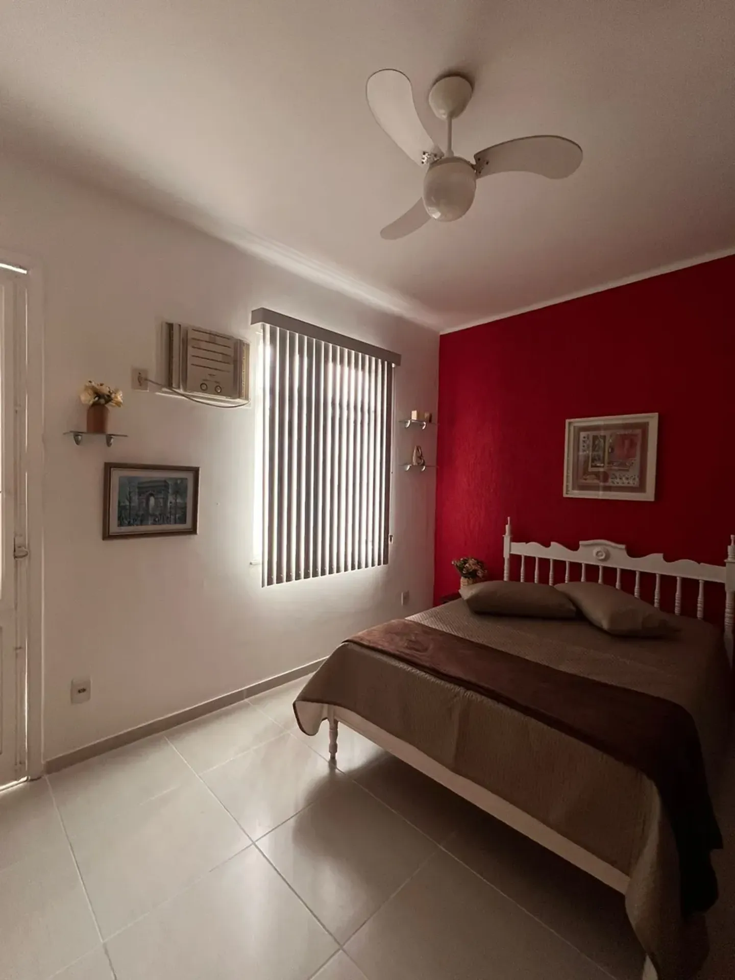 Furnished 40 m² apartment with balcony and 1 bedroom — photo 3