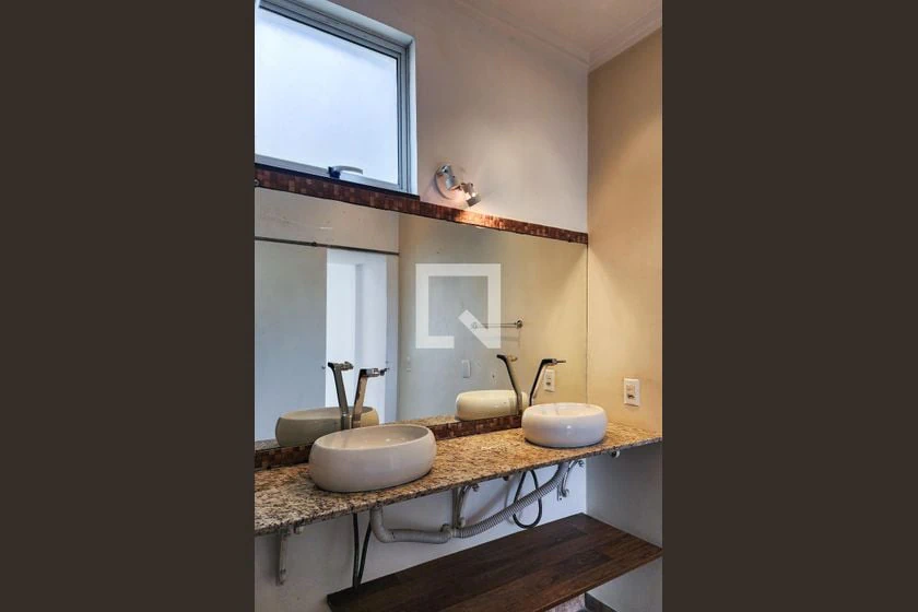 Duplex apartment for rent with 4 bedrooms and 360 m² — photo 24