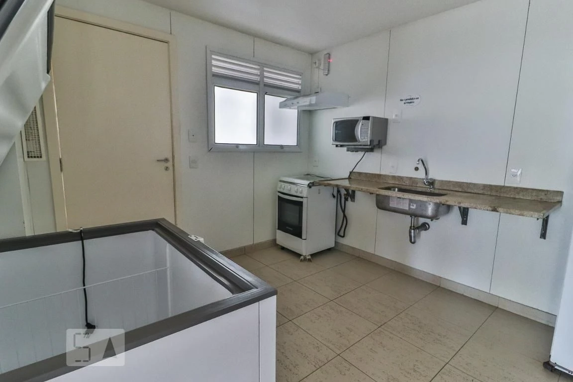 Apartamento para alugar de 100 m² com 3 quartos e varanda — photo 66