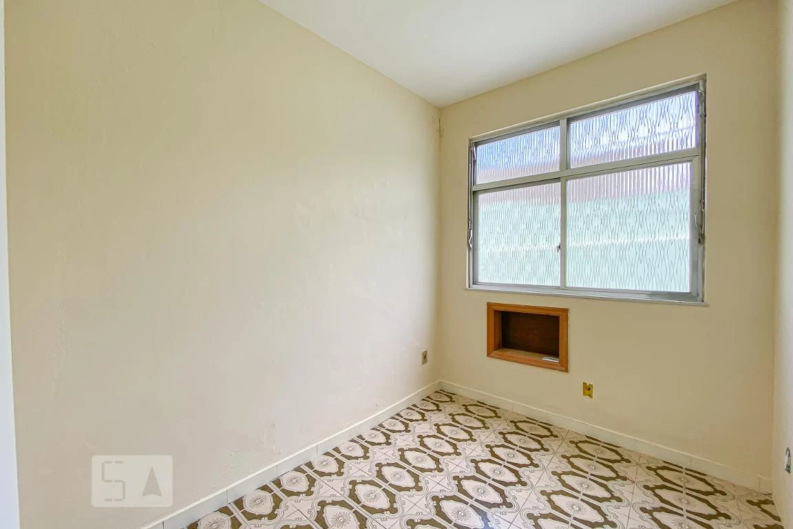 Rental house with 2 bedrooms and 1 bathroom — photo 28