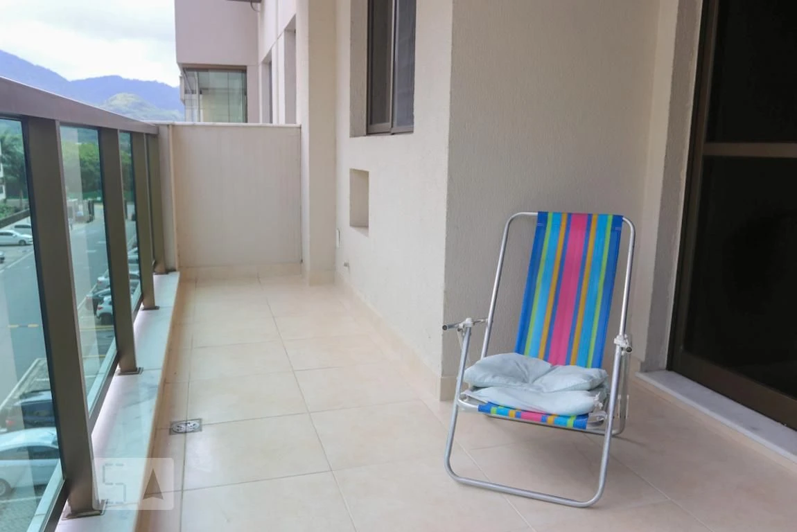 Furnished 2-bedroom apartment with 2 bathrooms and parking — photo 48