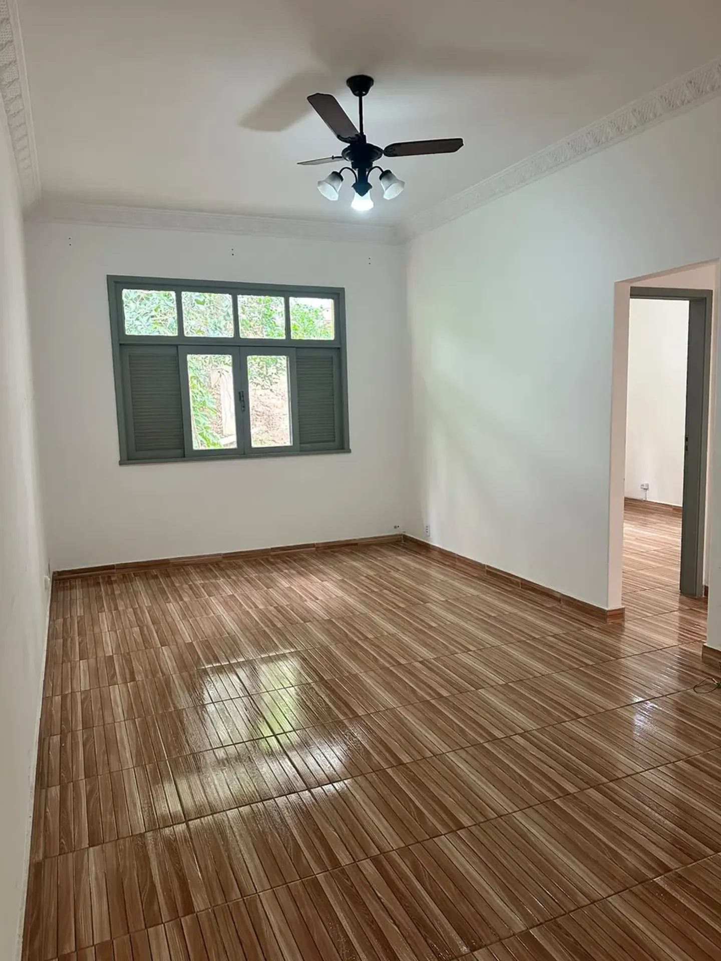 60 m² apartment with a washing machine and a home office