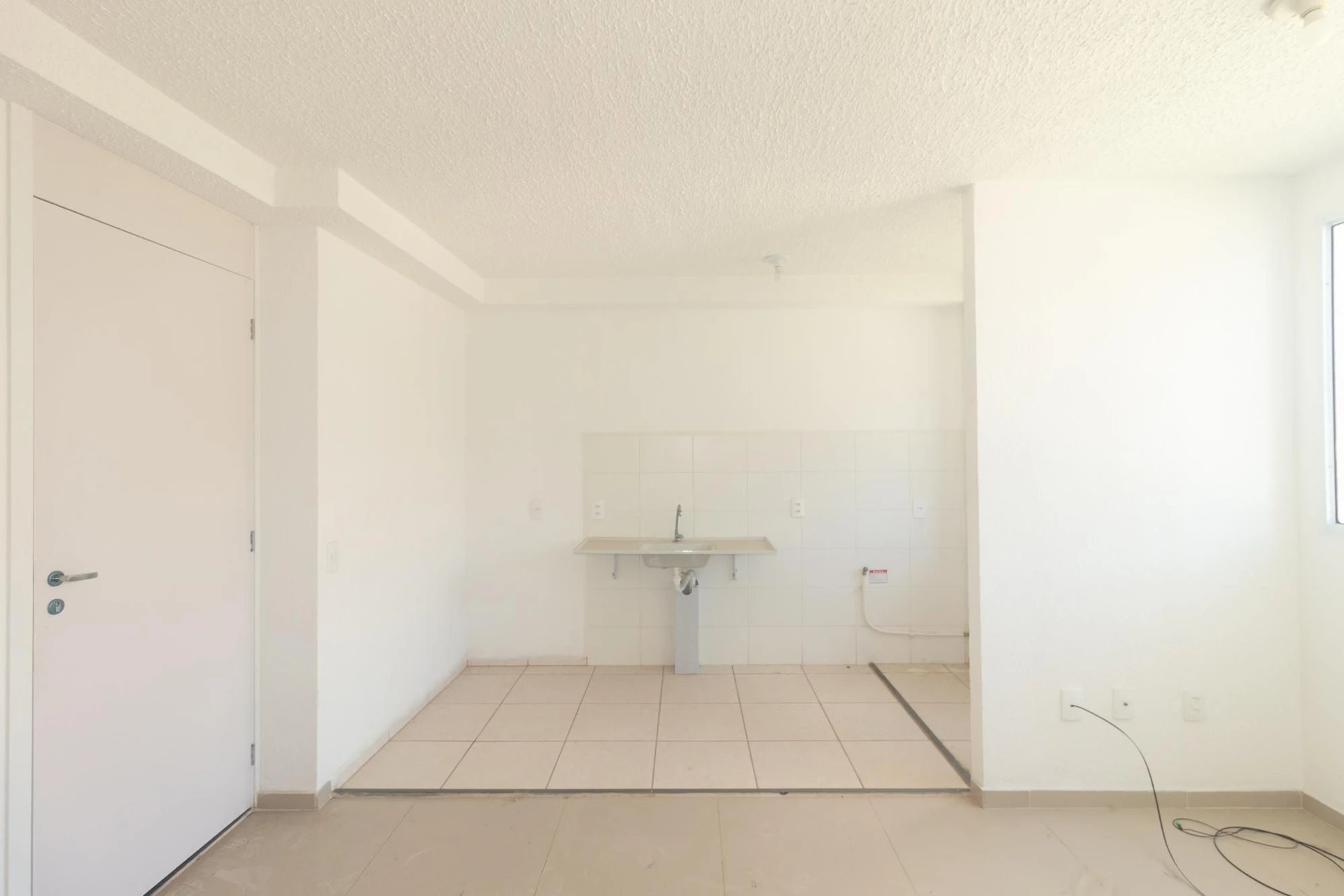 Apartamento com 2 quartos e piscina no condomínio — photo 18