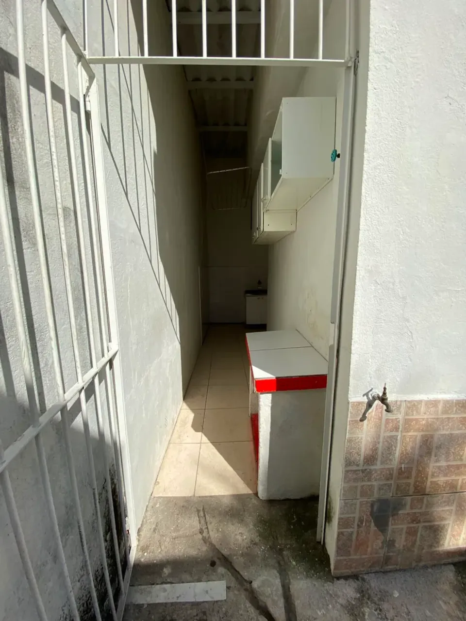 Casa sem vaga de estacionamento com 2 quartos e 1 banheiro — photo 8