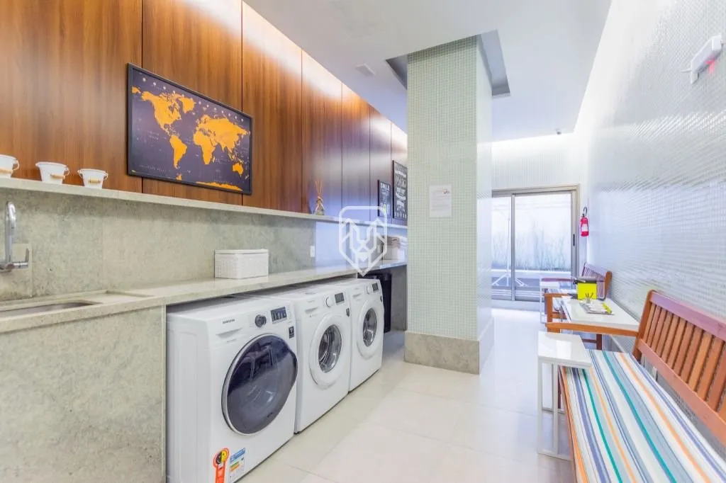 Apartamento mobiliado com cozinha em conceito aberto e 1 vaga — photo 60