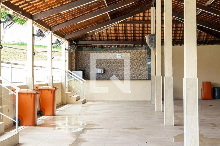 2-bedroom rental apartment with 1 bathroom and 43 m²