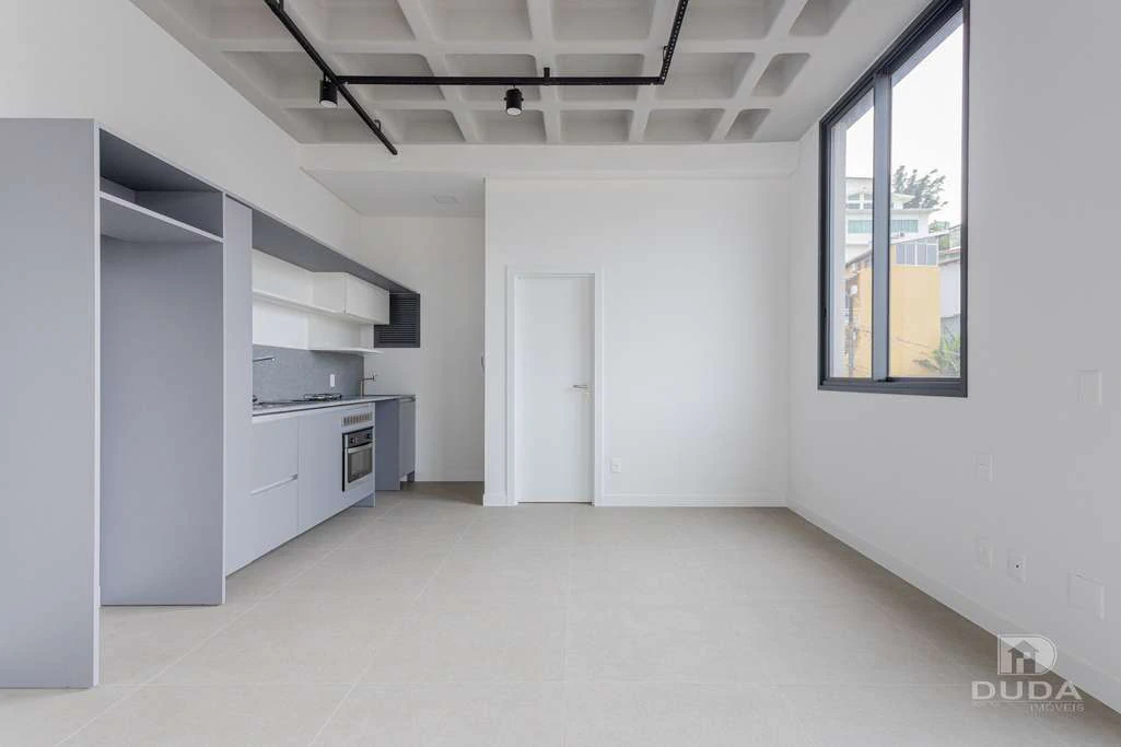 1-bedroom apartment with open-plan kitchen, 64 m² — photo 2