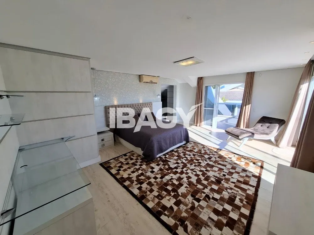 Cobertura duplex com 4 suítes e 520 m² — photo 2