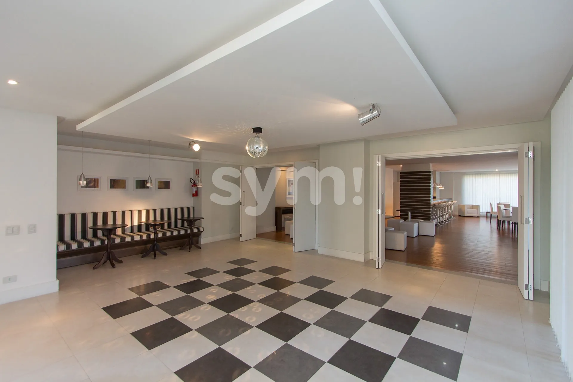 3-bedroom top-floor apartment with gas kitchen — photo 45