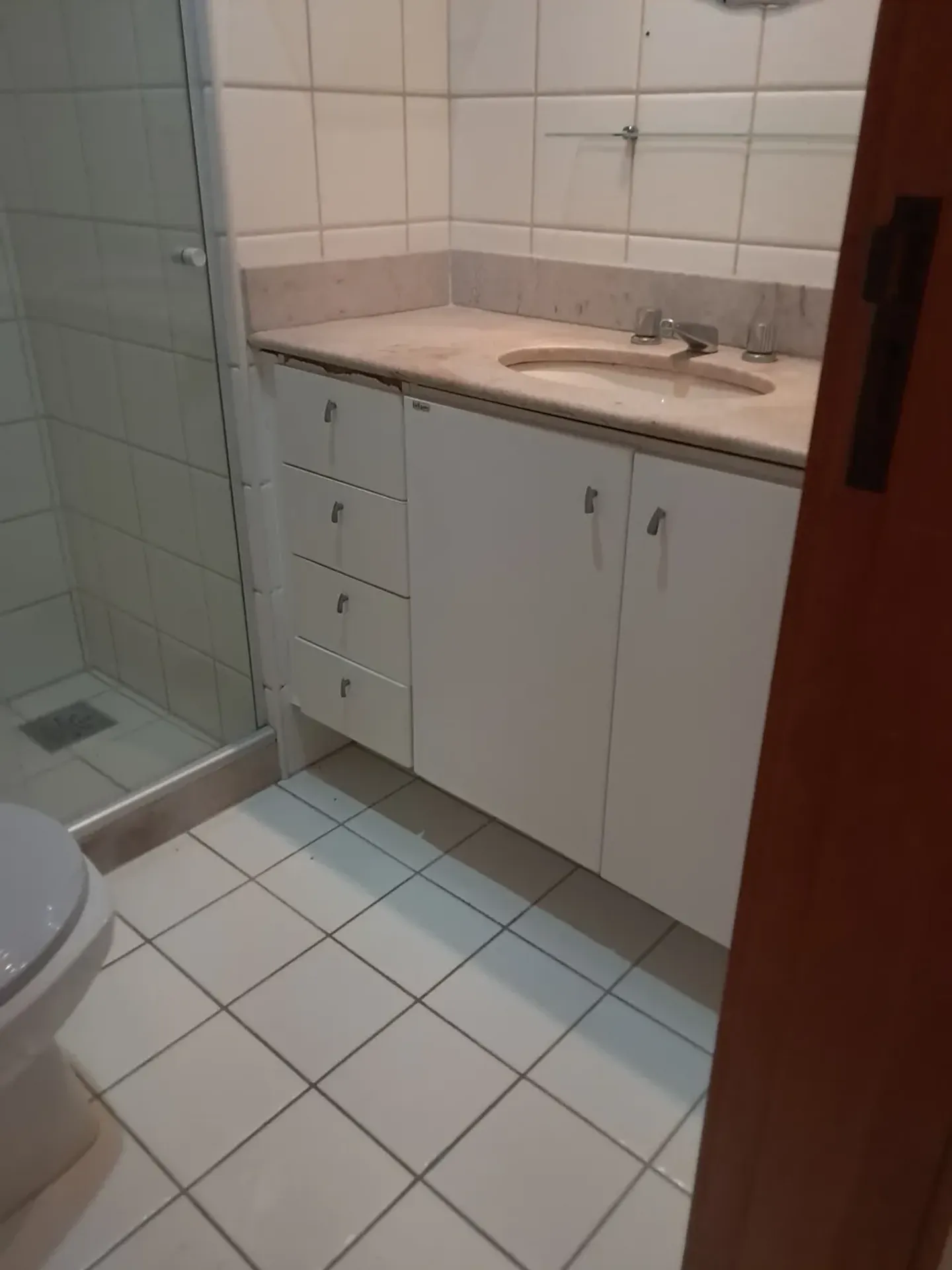 2-bedroom apartment in a building with a sauna — photo 17