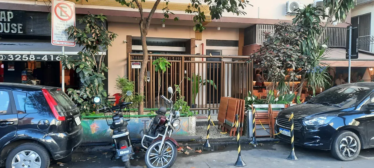 Деревянный пол или ламинат и 1 спальня: квартира 30 м² — photo 13