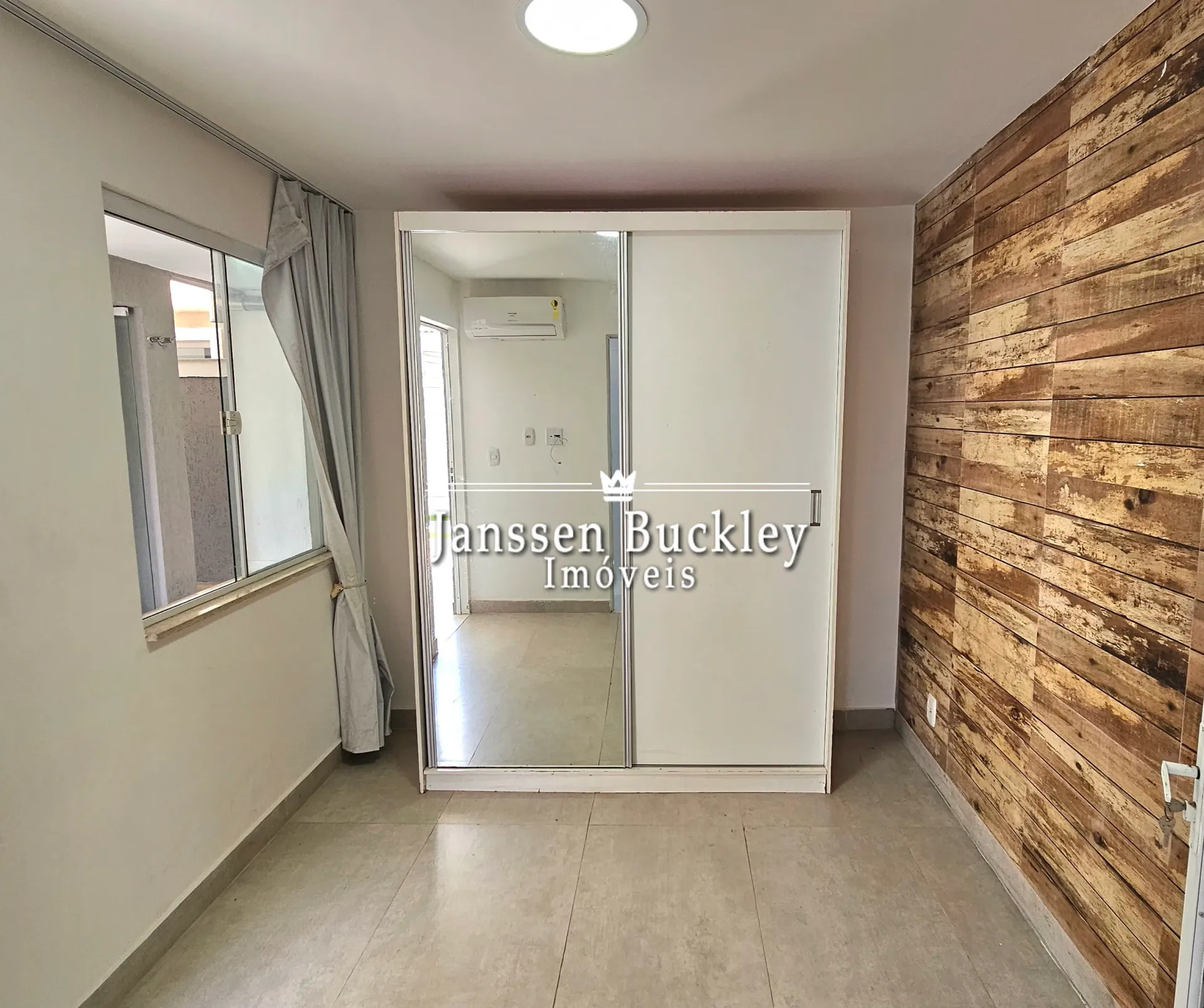 Casa com 3 quartos e cozinha integrada a gás — photo 25