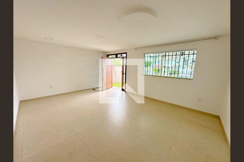 4-bedroom house, 3 with their own bathrooms, 194 m² — photo 43