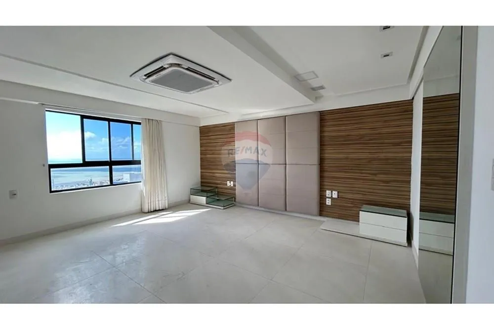 Furnished duplex apartment with open kitchen and 430 m² — photo 12