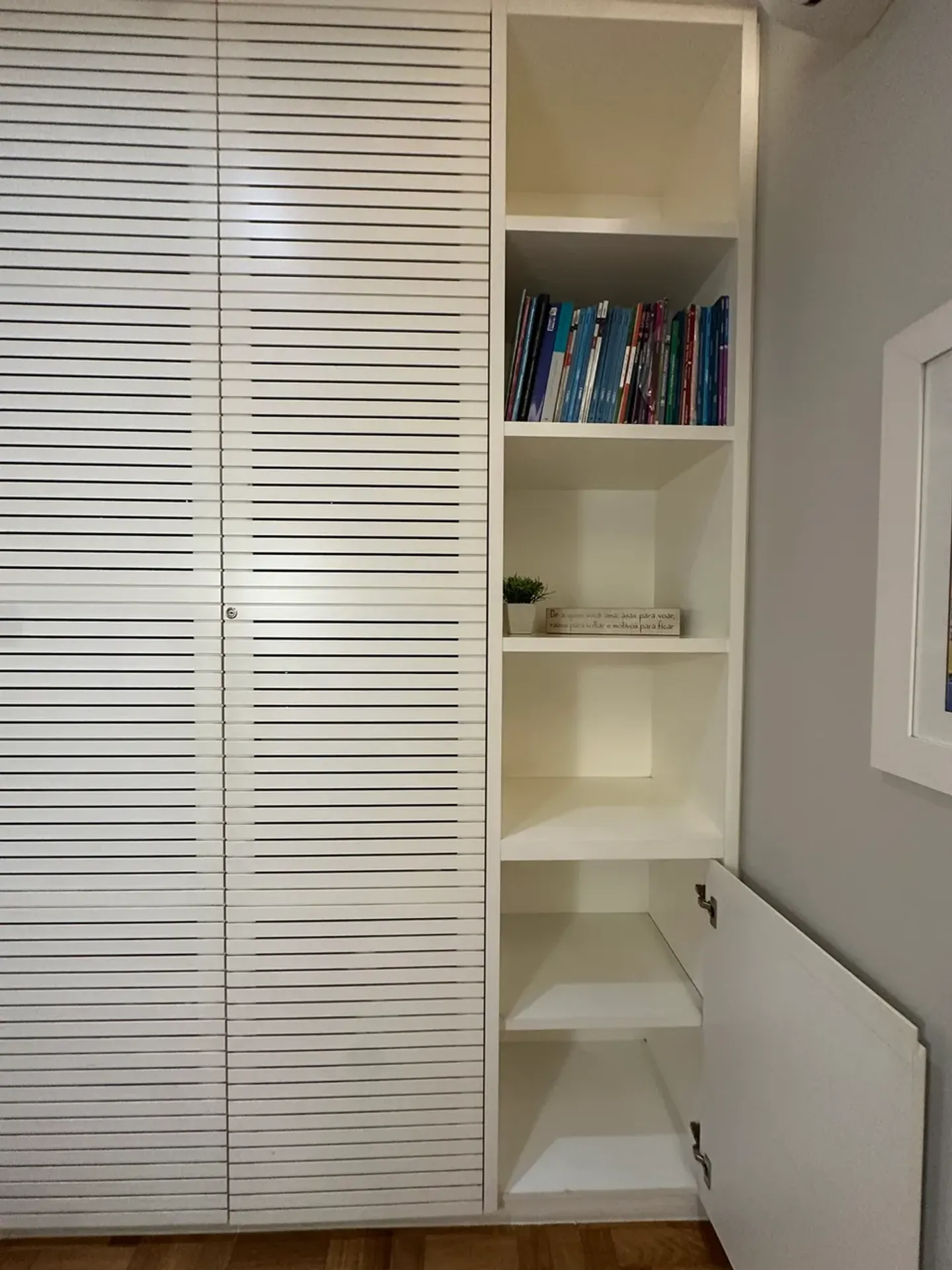 Furnished apartment with 3 bedrooms and 3 bathrooms — photo 49