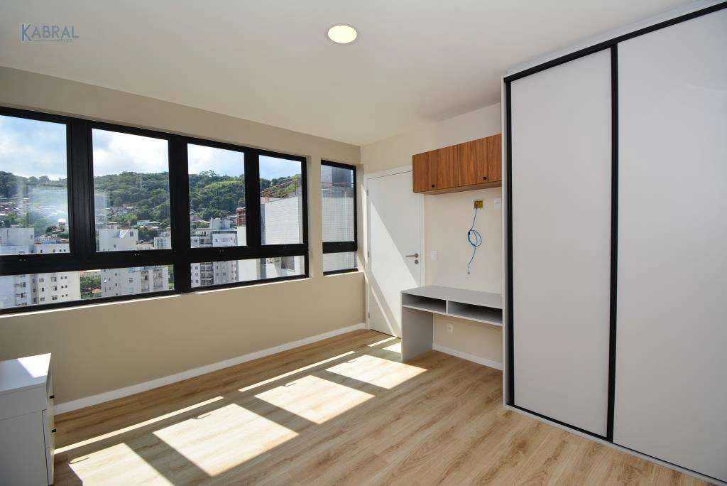 1-bedroom apartment with 2 bathrooms and parking — photo 3