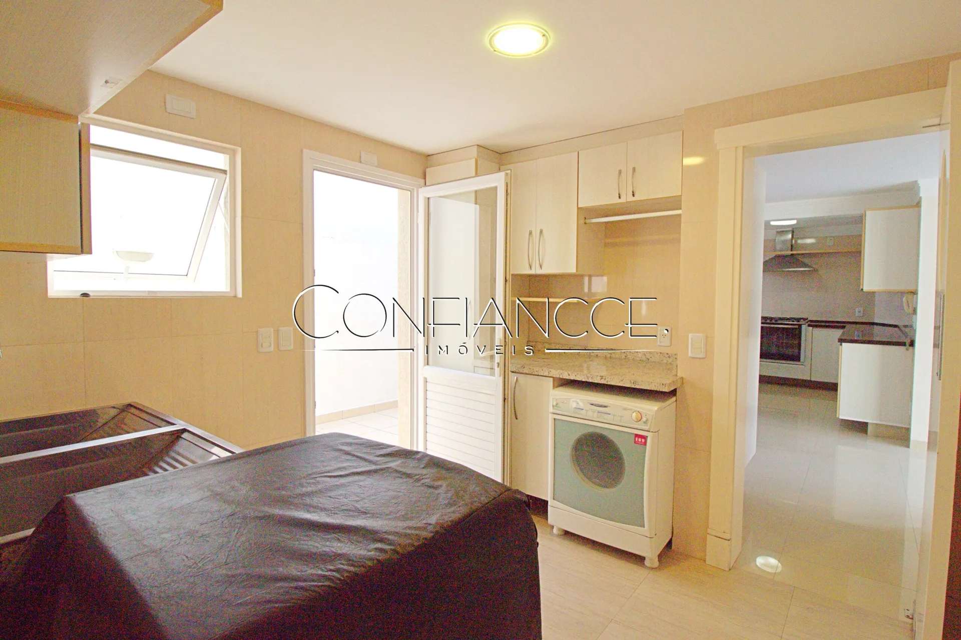 House with private garden and your own BBQ area — photo 13