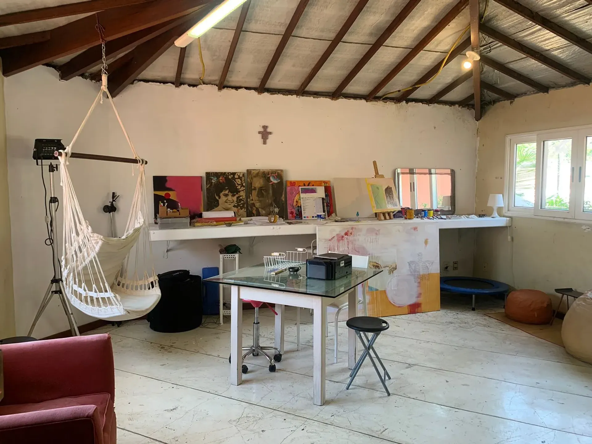 Casa amueblada con parrilla empotrada en el balcón — photo 48