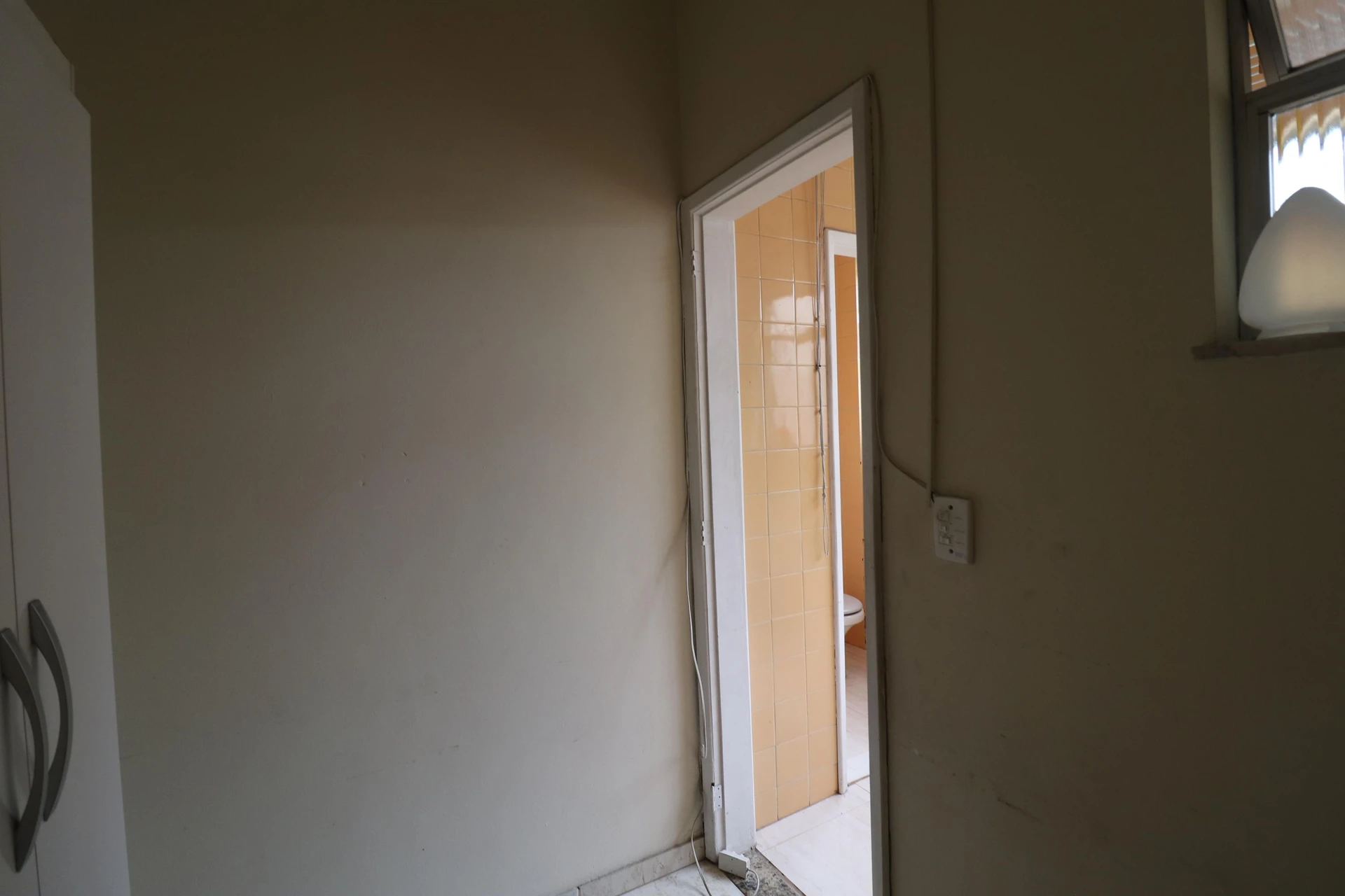 Washing machine in a 2-bedroom apartment, 70 m² — photo 31