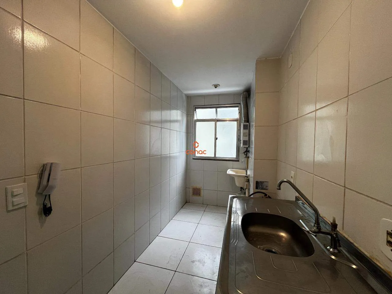 Apartamento de 2 habitaciones con balcón y 1 plaza de garaje — photo 12