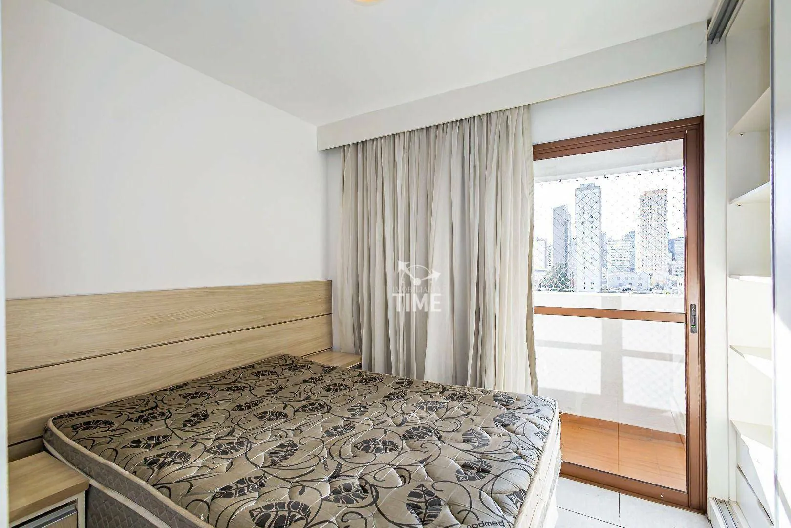 Apartamento mobiliado de 1 dormitório, 50 m², sem vaga — photo 2