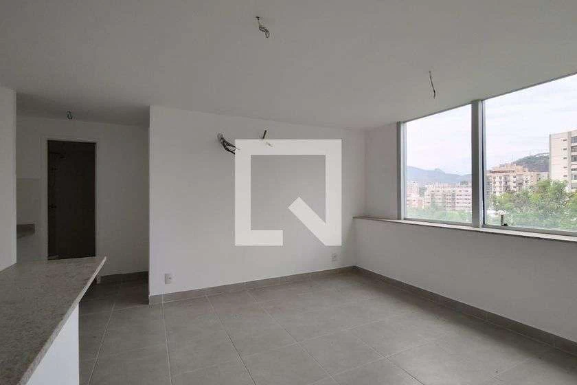 1-bedroom apartment with open-plan kitchen and 50 m² — photo 3