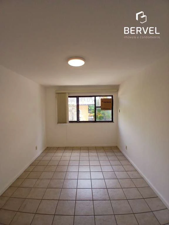 2-bedroom apartment with private BBQ and 1 parking spot — photo 14