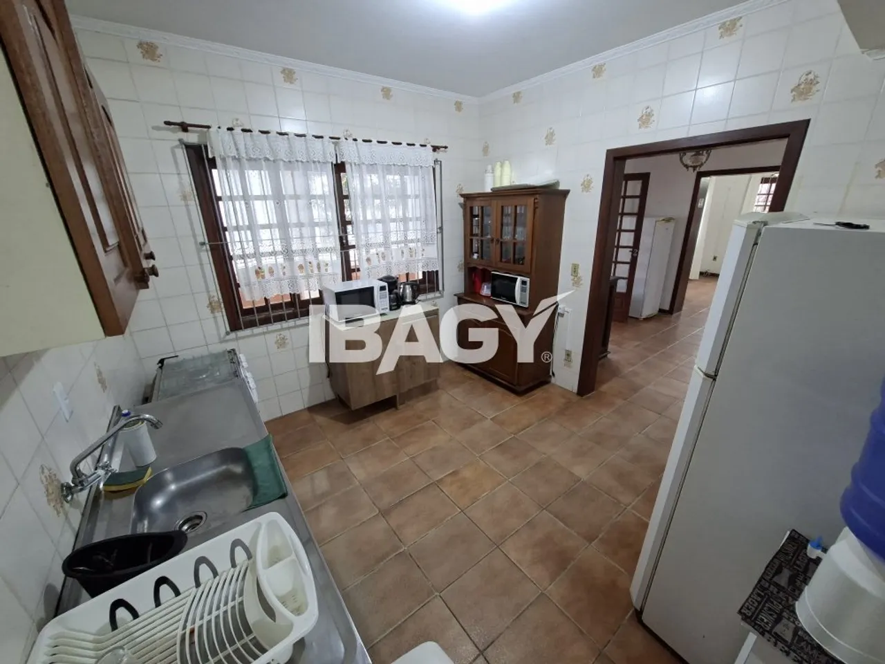 Washing machine in a 5-bedroom house, 372 m² — photo 3