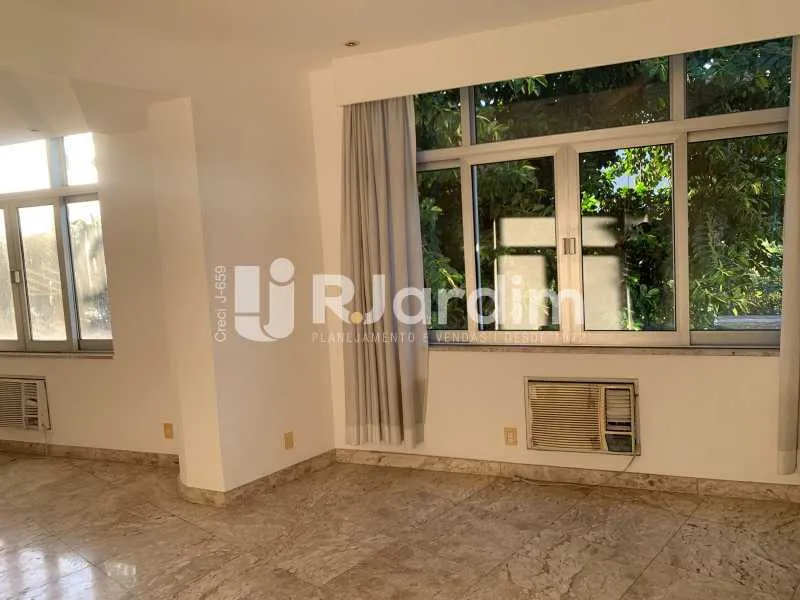 One-bedroom, 55 m² apartment in Rio de Janeiro — photo 6