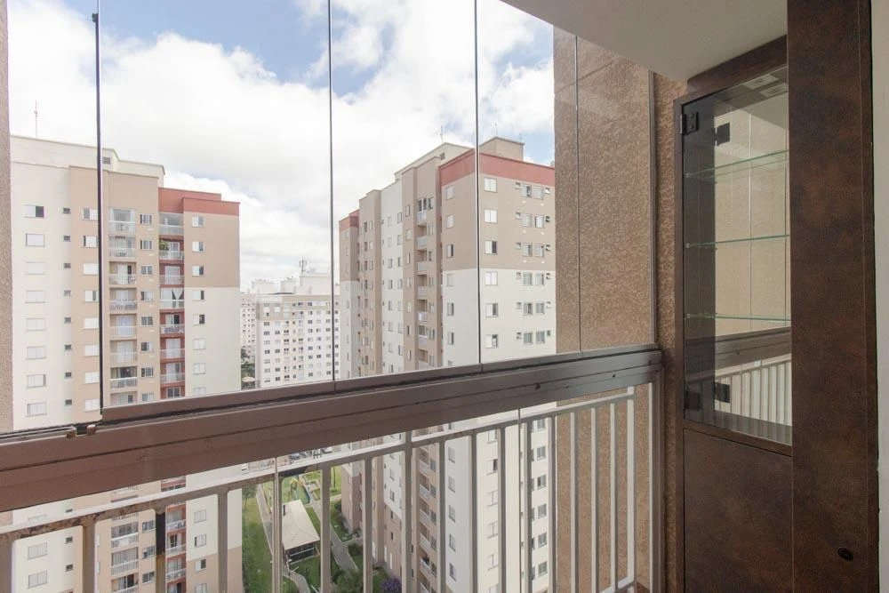 2-bedroom apartment in a building with a gym — photo 28
