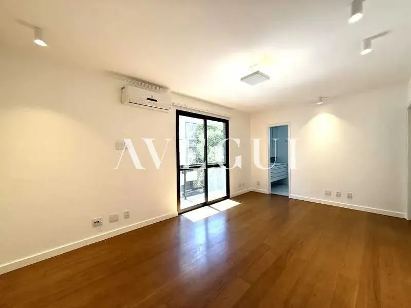 Apartamento com 3 suítes e varanda, 280 m² — photo 3