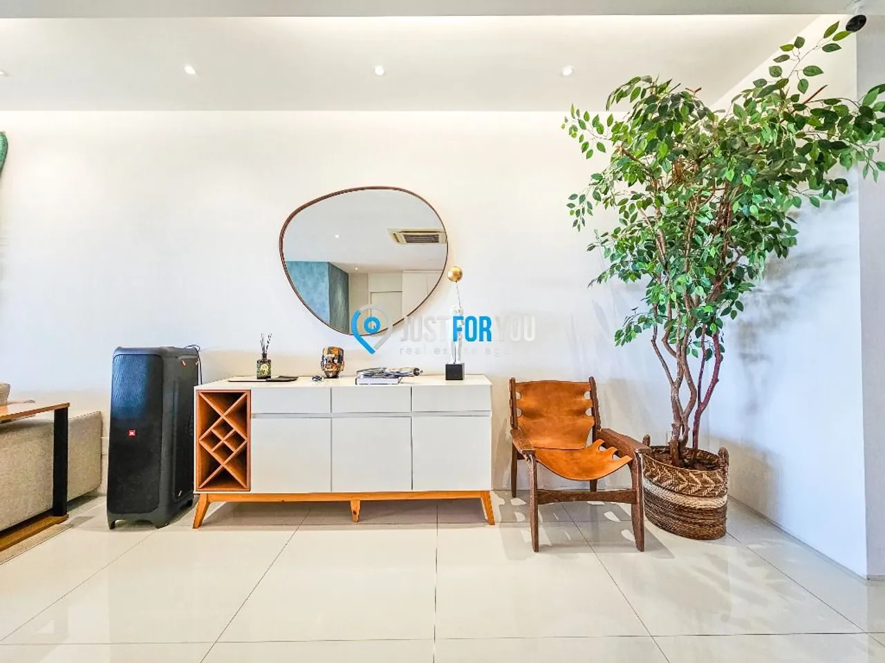 Apartamento de 2 dormitórios com cozinha integrada — photo 11