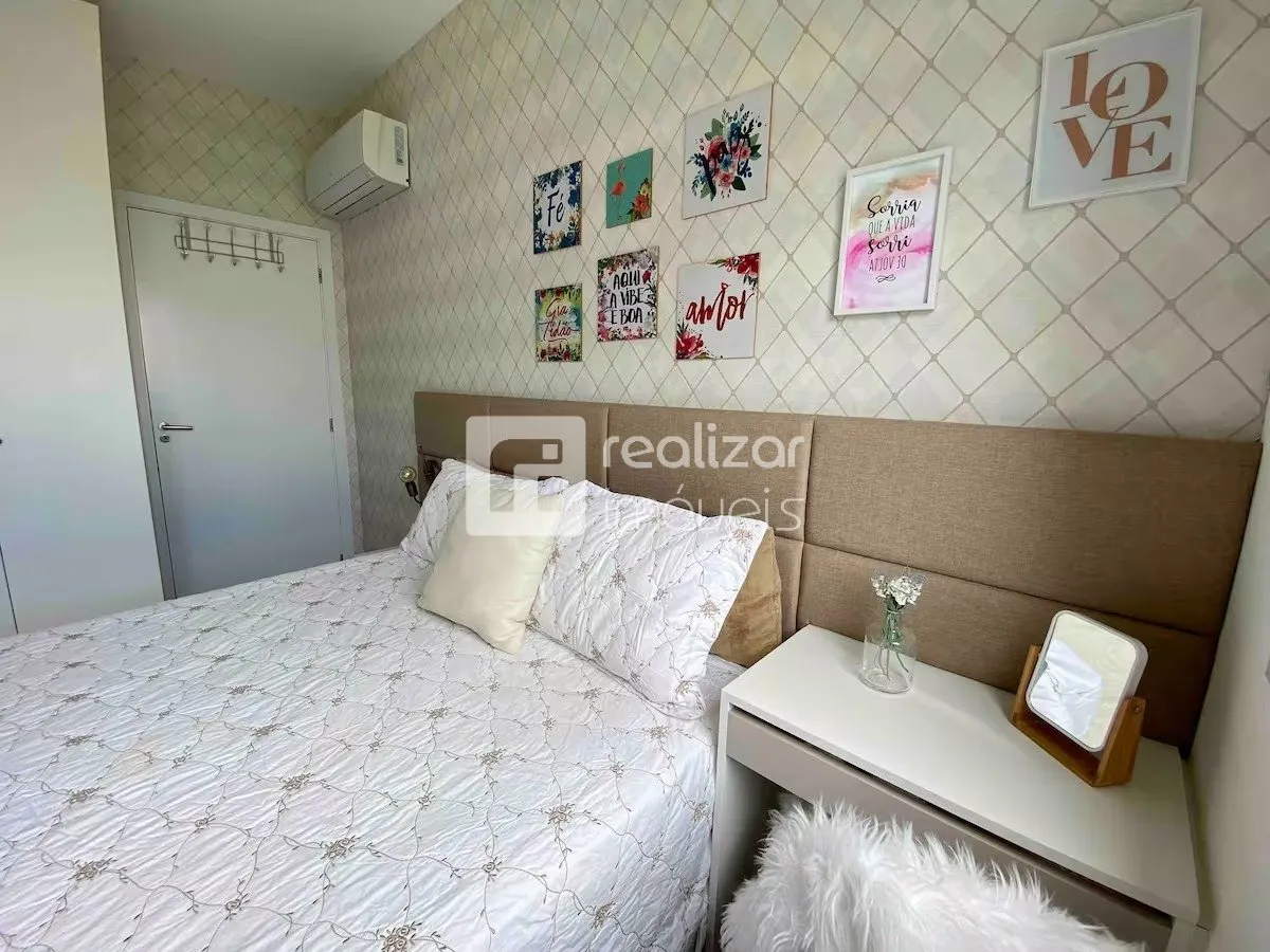 Furnished 2-bedroom apartment with private garden — photo 10
