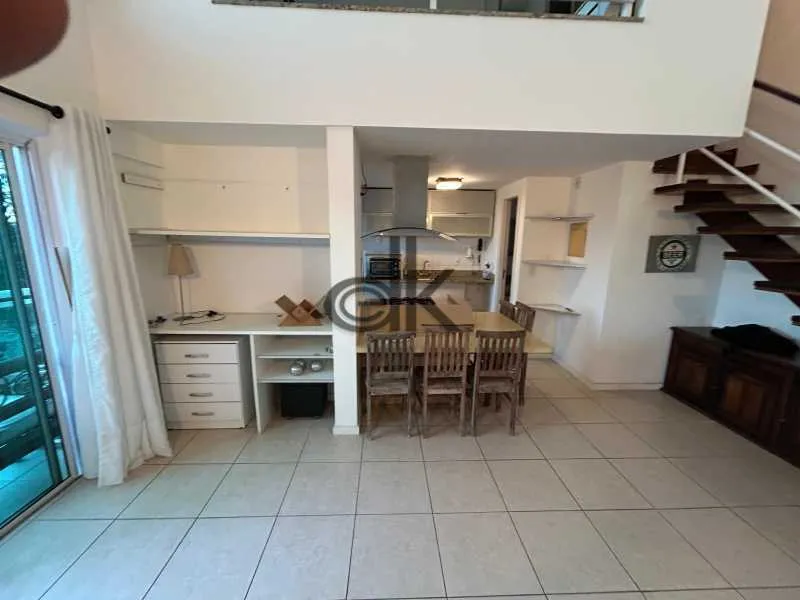 Apartamento com 1 quarto e 2 banheiros e vaga — photo 3