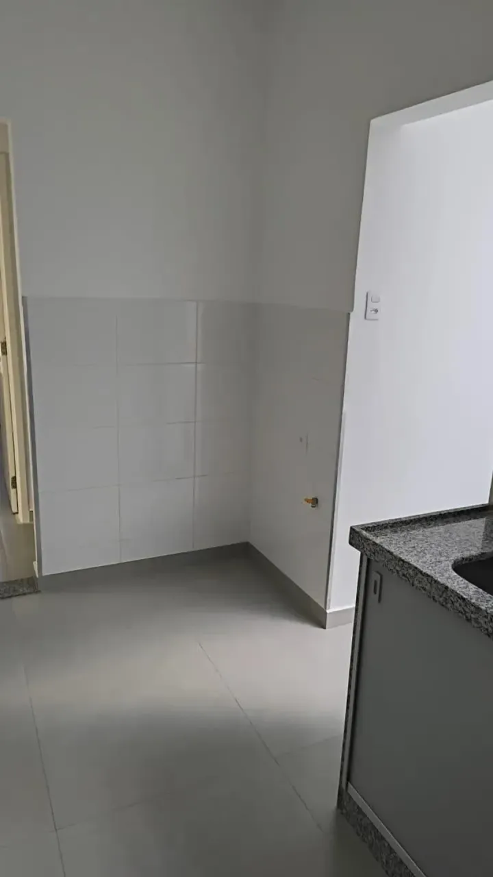Apartment with 3 bedrooms and balcony grill — photo 8