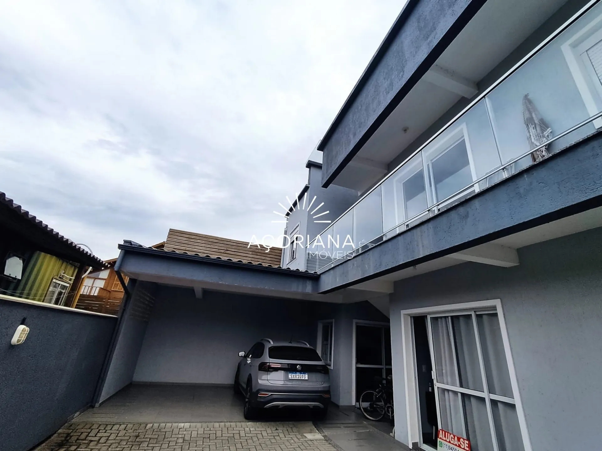 Квартира с 1 спальней, балконом и 60 м²
