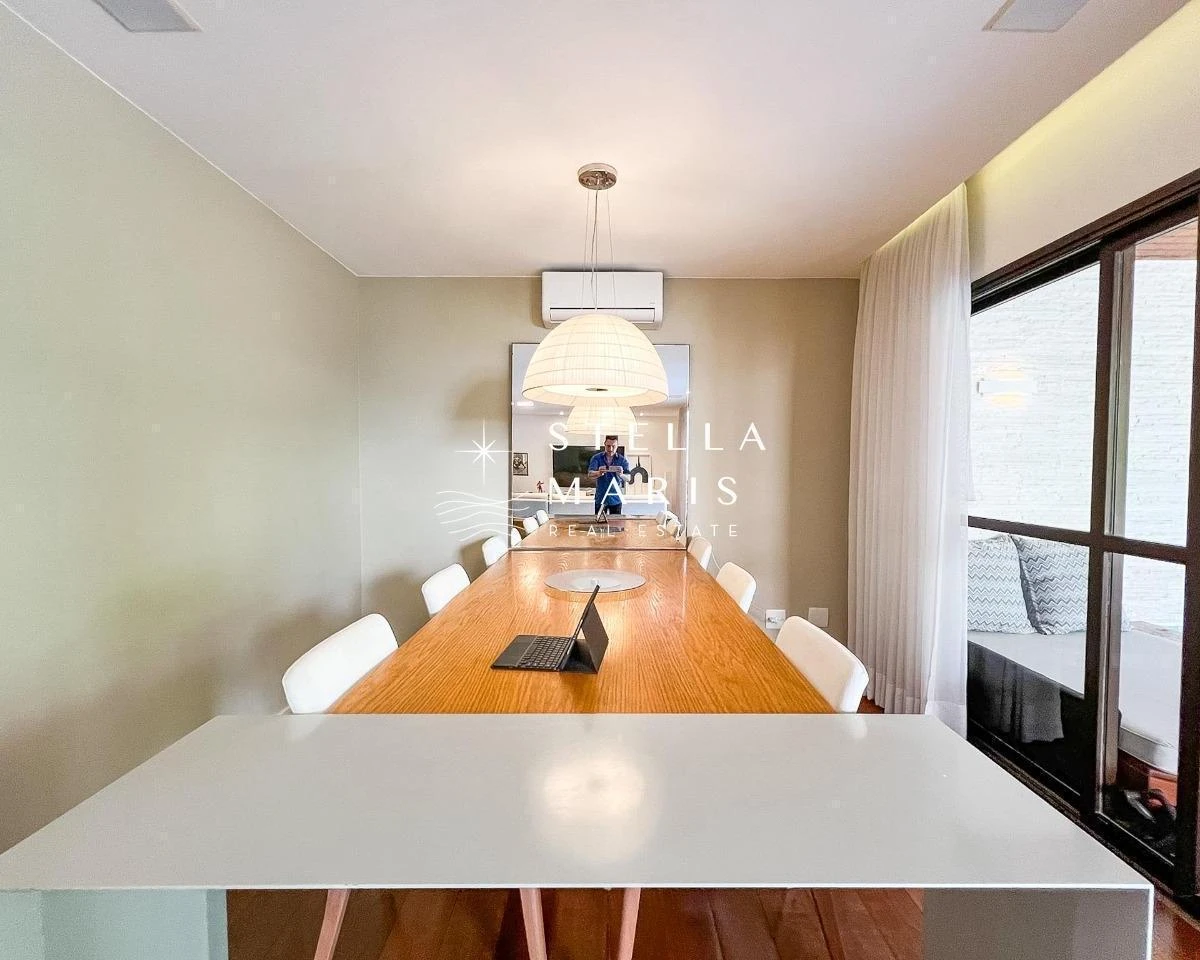 208 m² apartment with 3 bedrooms and 4 parking spots — photo 12