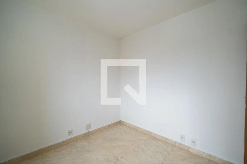 3-bedroom apartment with a washing machine — photo 31