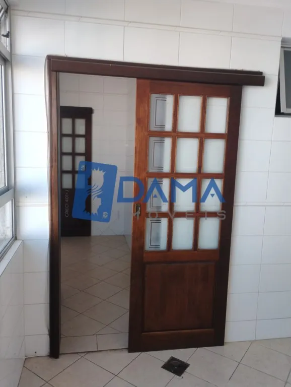 Apartamento com 3 quartos e cozinha fechada de 109 m² — photo 74