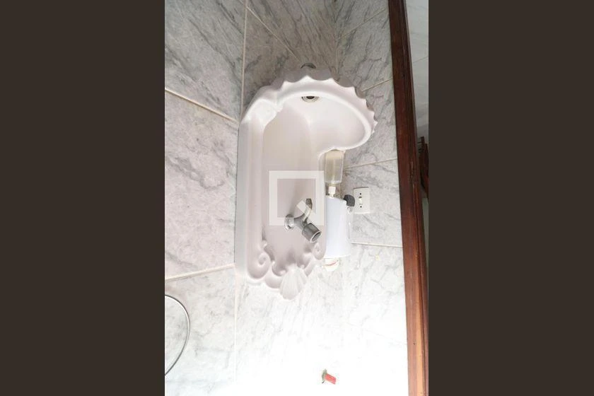 Будинок на 4 спальні з власними ванними 540 м² — photo 44
