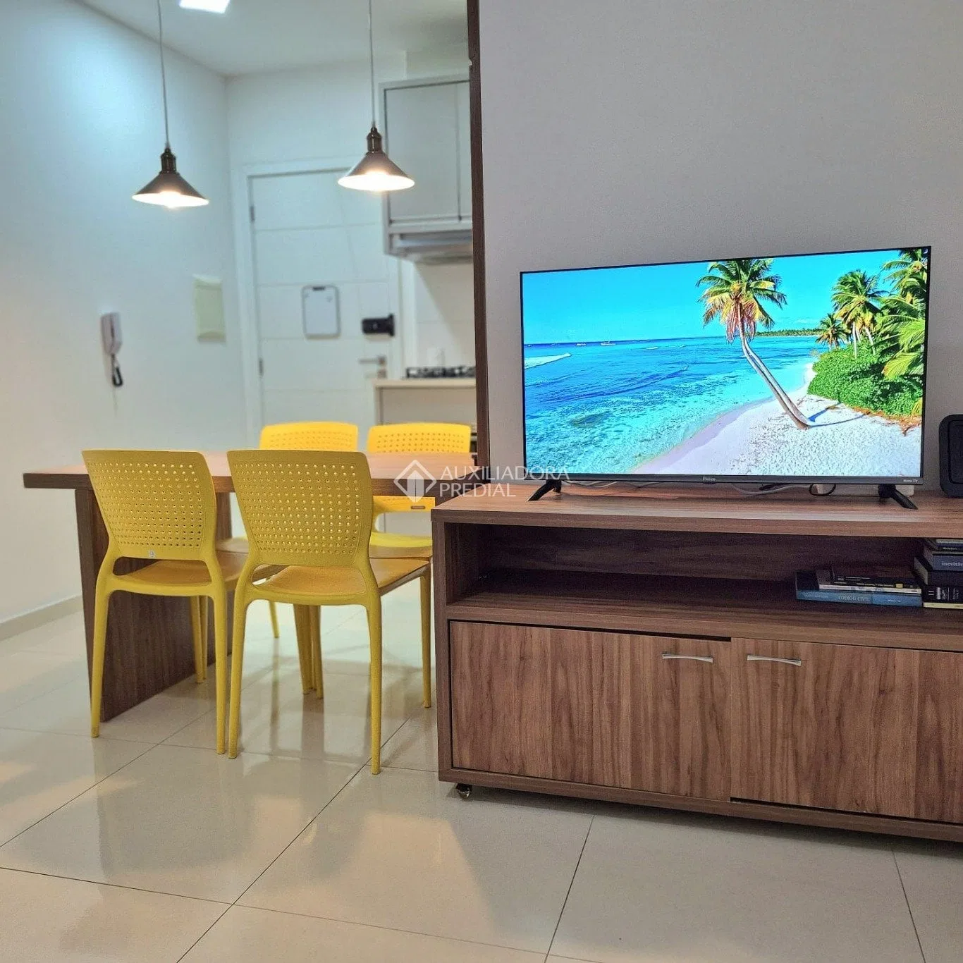 2-bedroom apartment with a washing machine in Florianópolis — photo 14