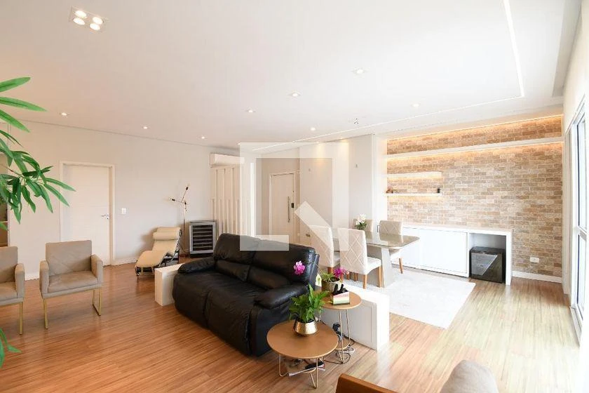 Furnished apartment, 185 m², with a bathtub — photo 3
