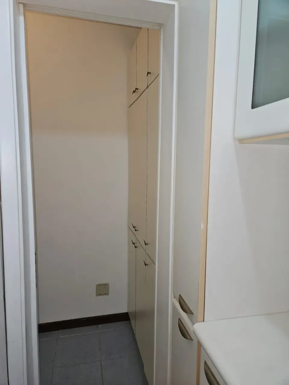 3-bedroom apartment with 2 parking spots and a view — photo 19